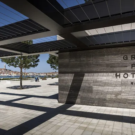 Hotel Grand Park By Maistra Collection 5*