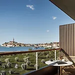 Grand Park By Maistra Collection 5*