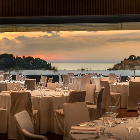 Grand Park By Maistra Collection 5*
