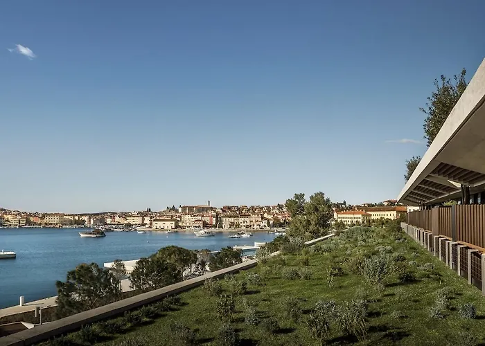 Grand Park By Maistra Collection Hotel