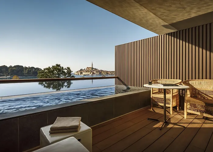 Grand Park By Maistra Collection Hotel