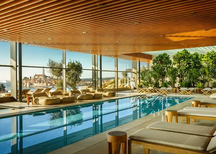 Grand Park By Maistra Collection Hotel